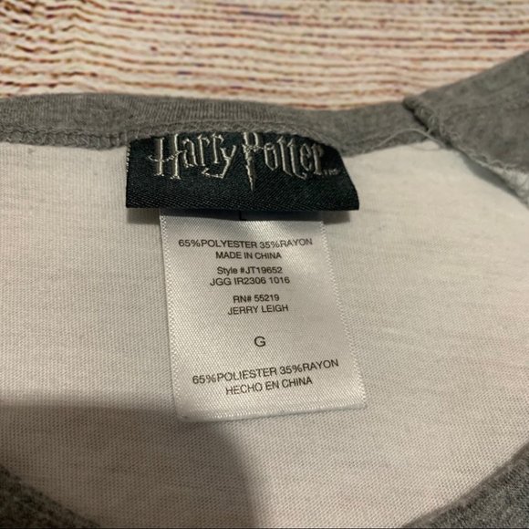 EUC•Harry Potter “Ollivanders” 3/4 Tee - Picture 3 of 9